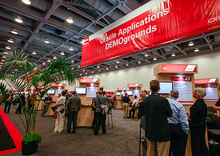 tradeshow exhibits and signs Oracle Applications